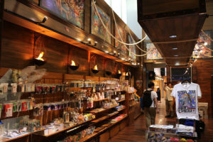 חנות המזכרות