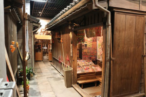 חנות ממתקים יפנית ישנה