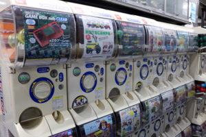 פרסים במכונות גאצ'אפון