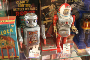 צעצועי וינטג' יקרים