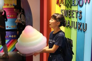 צמר גפן מתוק צבעוני