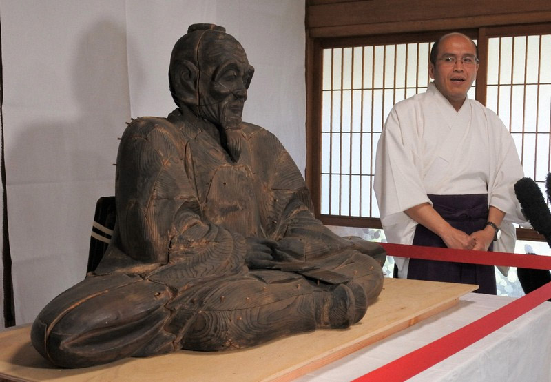 פסל נדיר של טויוטומי הידיושי