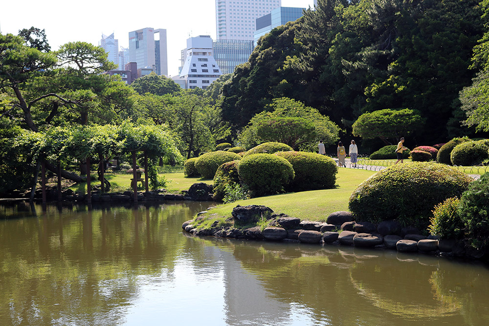 שינג'וקו גיואן