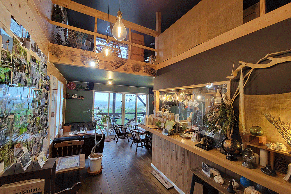 קפה לה פונטו יקושימה מבט בפנים